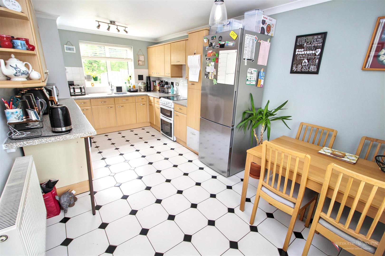 3 bed property in Hugh Fraser Drive, Reading